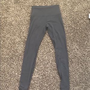 Grey Lululemon Aligns- size 6, 28in length